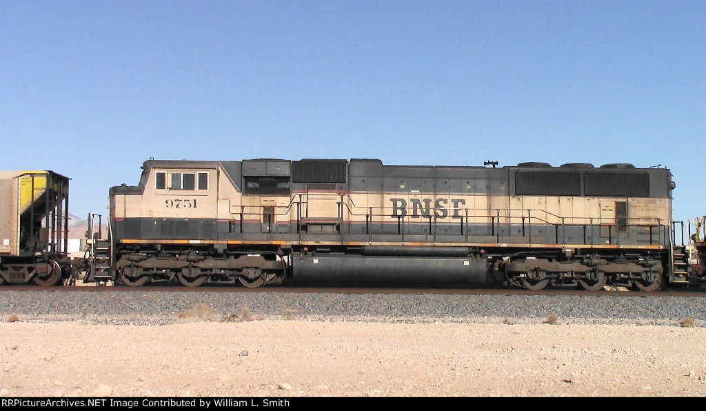 EB Unit Empty Hooper Frt at Erie NV -4